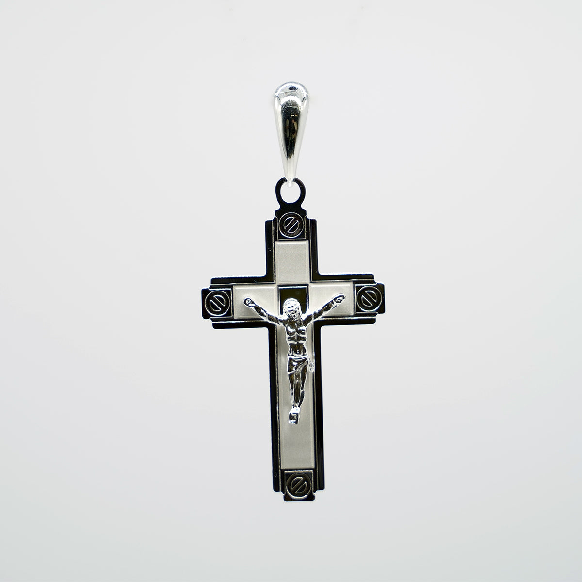 Kreuz Anhänger Nieten groß